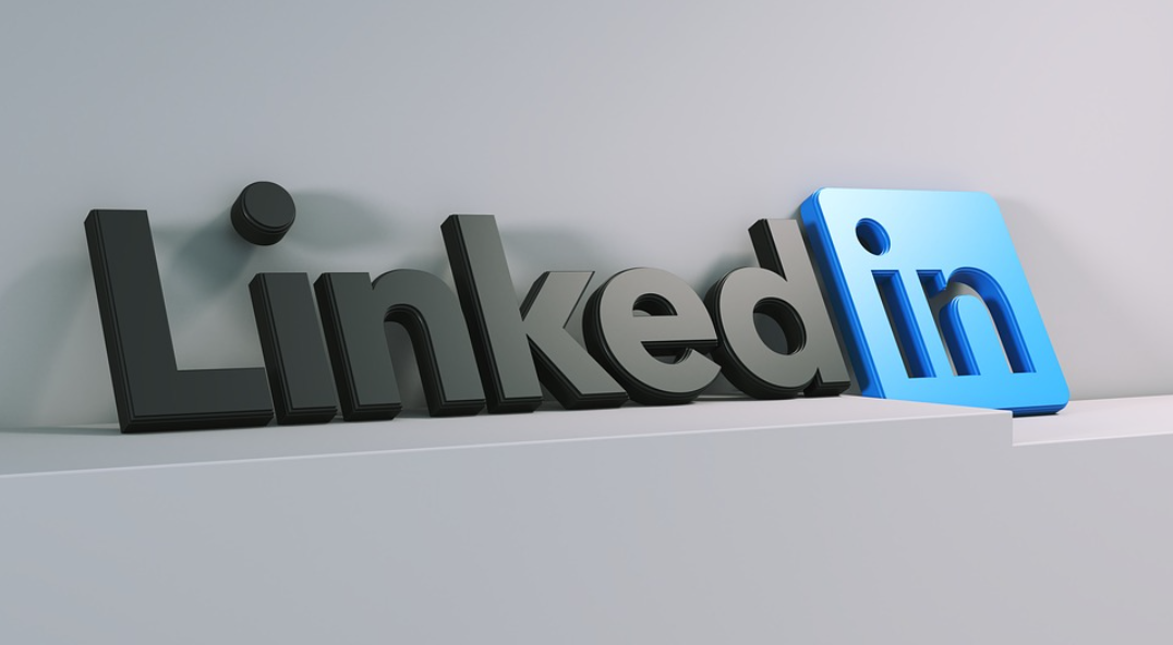 The Complete Guide to Generating Leads on LinkedIn